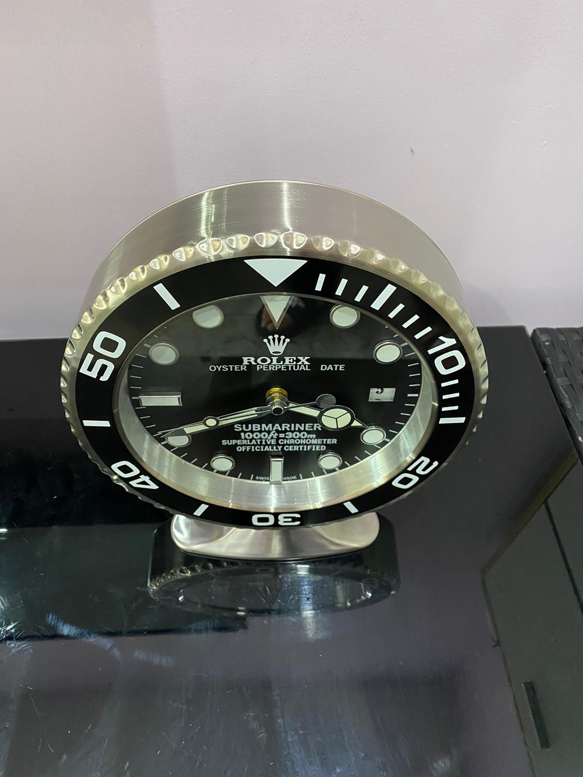 Rolex Limited Edition Tabel and Desk top SUBMARINER Series Black Clock Rolex Limited Edition Tabel and Desk top SUBMARINER Series Black Clock