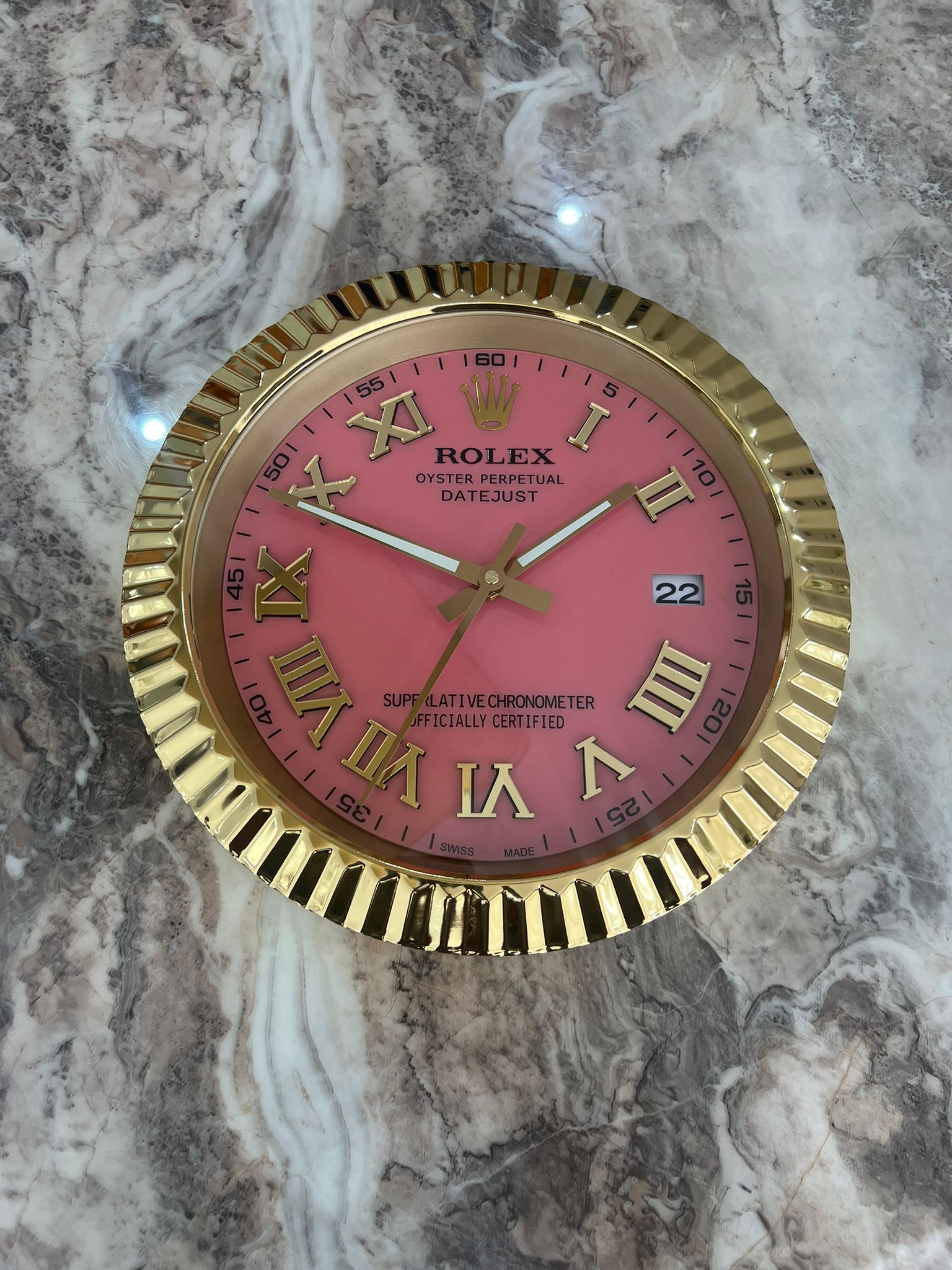 Rolex Datejust in Yellow Gold Bezel Rolex Datejust in Yellow Gold Bezel