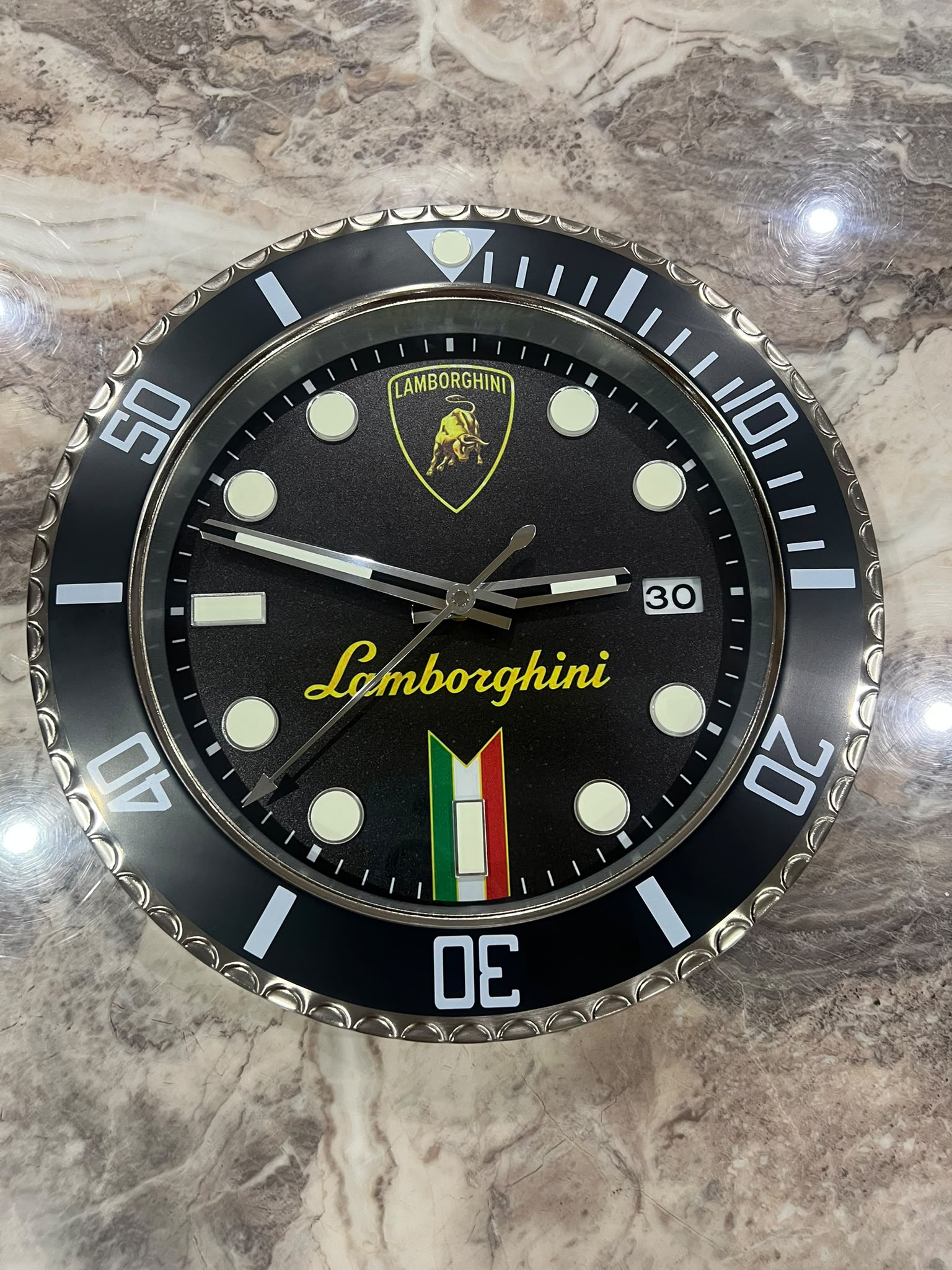 Luxurious Wall Clock in LAMBORGHINI in Black bezel with Black Face white dials Luxurious Wall Clock in LAMBORGHINI in Black bezel with Black Face white dials